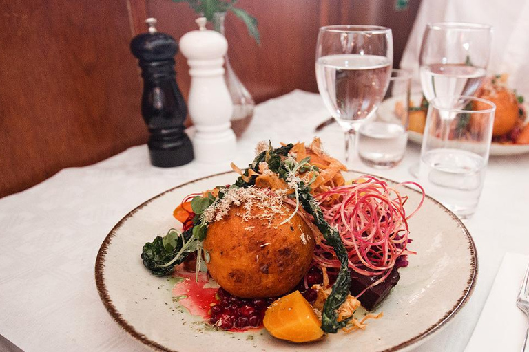 Stockholm: Archipelago Cruise with Lunch (guided)