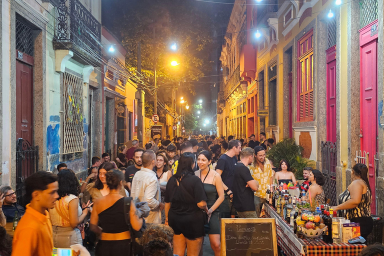 Rio: Fun Pub Crawl in Lapa with Cachaça, Samba and Madness Until Dawn Rio: The madness is here. Fun pub crawl in Lapa