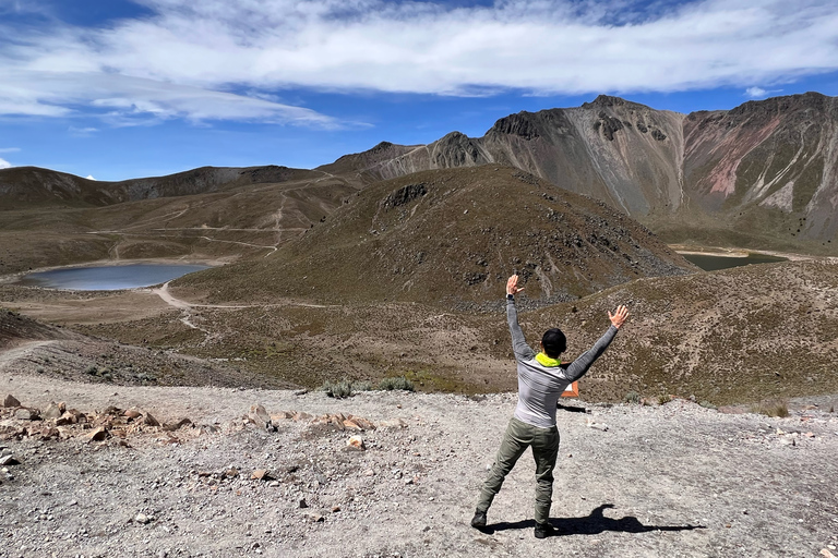 From Mexico city: Hike in Toluca's mountain (private tour) Toluca's Snowy Mountain: Private 8 kilometers Hike