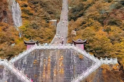 Zhangjiajie: Tianmen Mountain Private Day Tour & Lunch