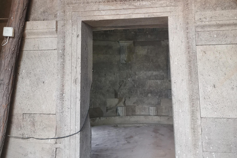 Plovdiv: Starosel Wine Tasting & Thracian Tomb Day Tour