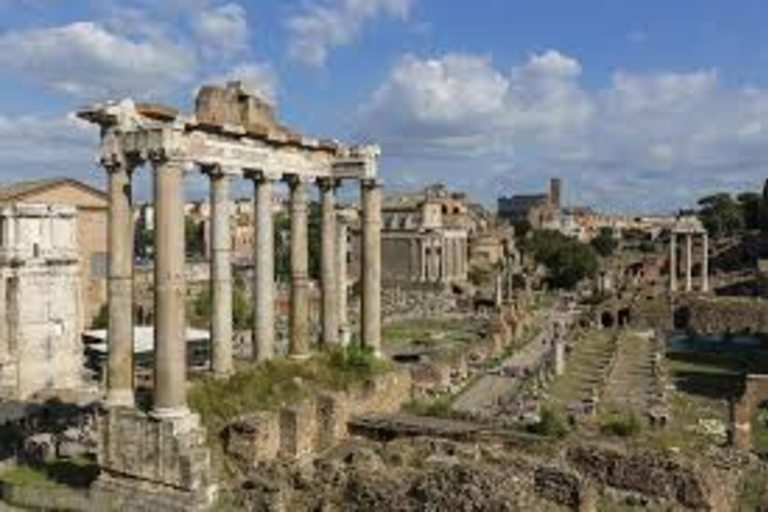 Rome: Private Colosseum Underground & Dungeons Tour
