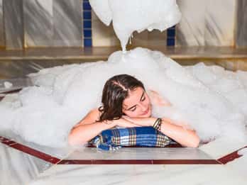 Alanya: Turkish Bathhouse and Spa Experience with Massage