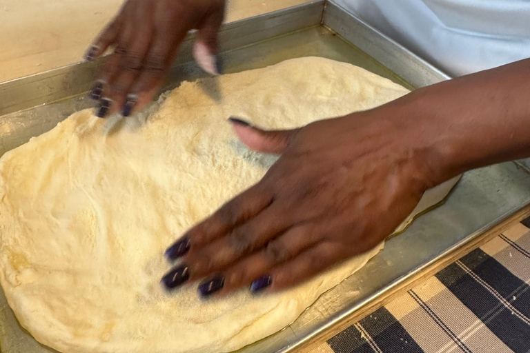Genoa: Focaccia and Pesto Cooking Class in 18th-Century Home