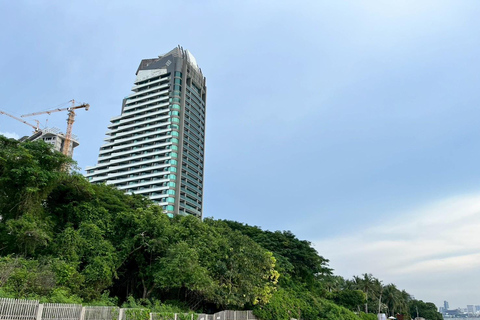 Pattaya: Evening City Tour & Alcazar Cabaret Show Pattaya: Evening City Tour & Alcazar Cabaret Show