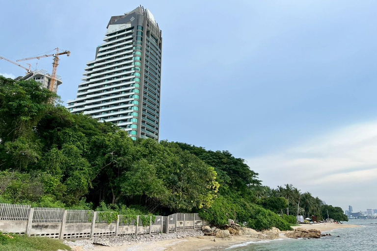 Pattaya: Evening City Tour & Alcazar Cabaret Show Pattaya: Evening City Tour & Alcazar Cabaret Show