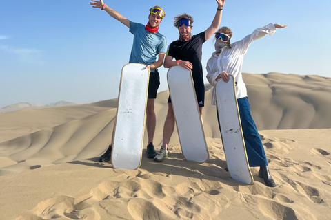 Ica/Huacachina: Buggy 4x4 en las dunas al atardecer + sandsled