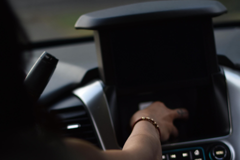 Pereira: Private Armored Vehicle Tour to Medellin