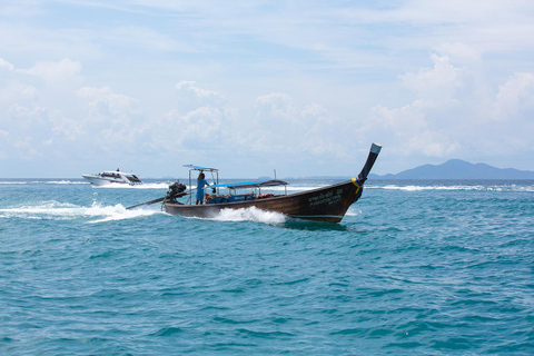 Depuis Phi Phi : Journée complète de plongée avec tuba en bateau à longue queue