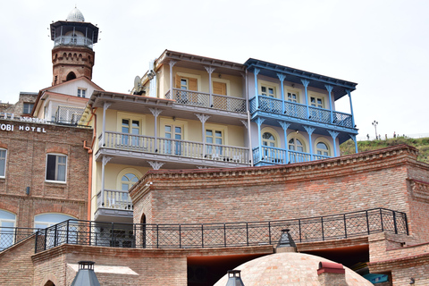 Tbilisi: Hoogtepunten van de oude stad met 5 proeverijen & ritje met de kabelbaanGedeelde groepsreis