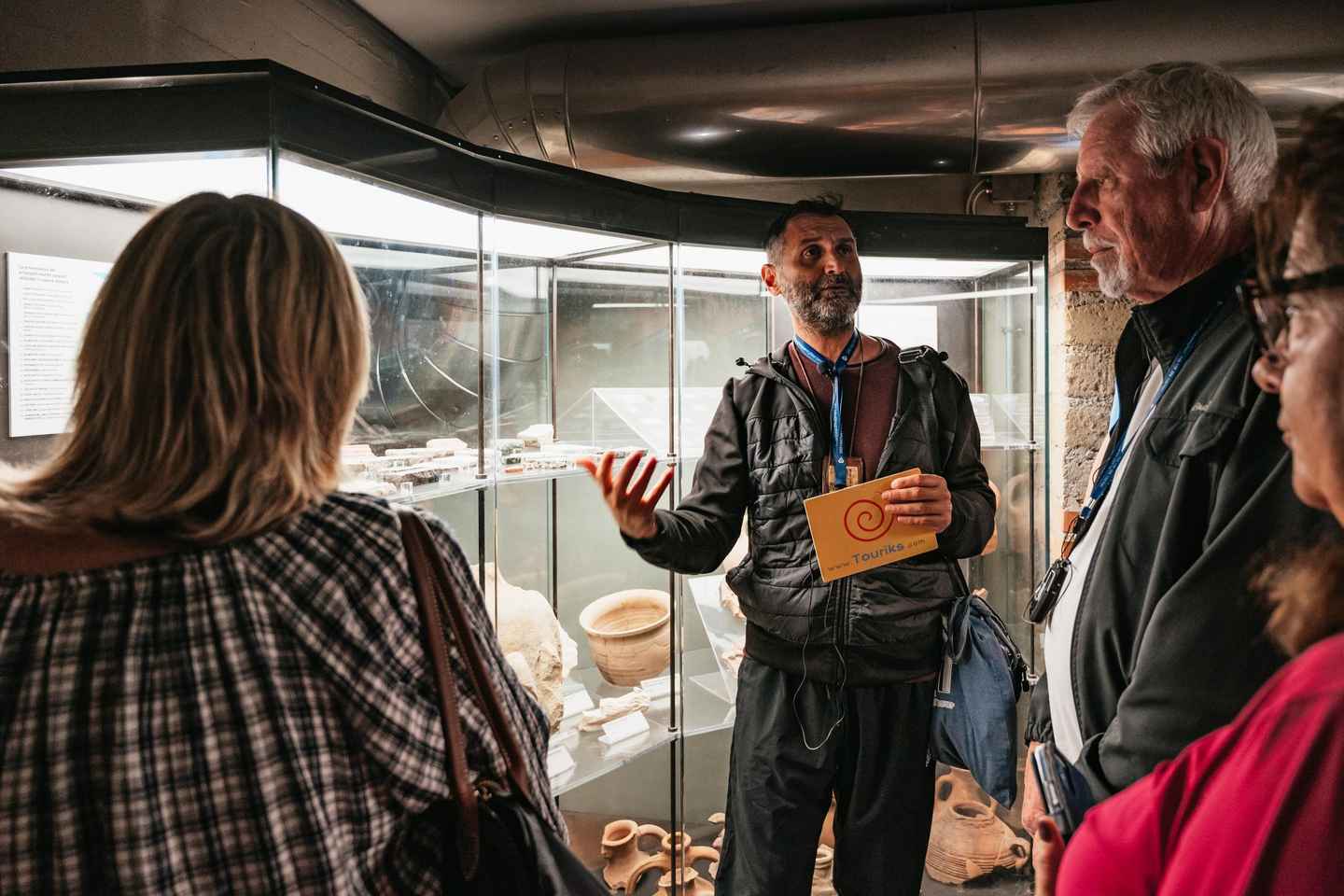 Rome: Trevi Fountain and Underground Guided Tour