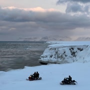 Longyearbyen : excursion à Isfjord Radio en motoneige