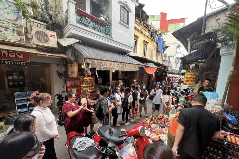 Da Nang: 5 famous dishes cooking class with market trip