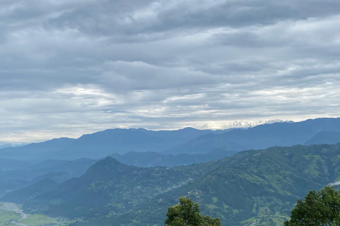 Randonnée de Katmandou à Nagarkot : sentiers villageois et vues de l&#039;Himalaya