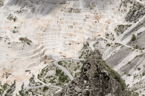 Carrara: Jeep Tour to Marble Cathedral with Tasting or Snack From La Spezia Centrale