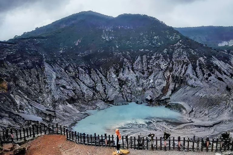 Jakarta : Volcano, Indonesian Coffee Production, Hot spring Jakarta : Volcano, Indonesian original coffee, Hot spring