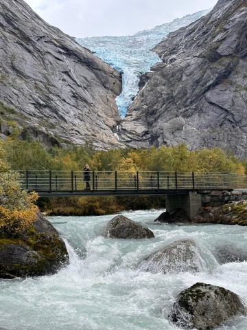 Visit Briksdal Glacier and Loen Skylift Tour with Transfer in Stryn