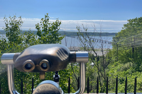 Quebec: Private Historic Tour of Île d'Orléans Quebec: Private historical tour of Île d'Orléans