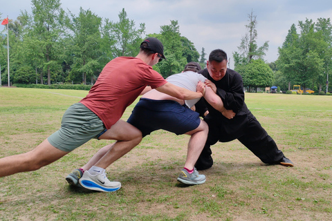 Mount Qingcheng: Tai Chi, Baduanjin Qigong or standing form