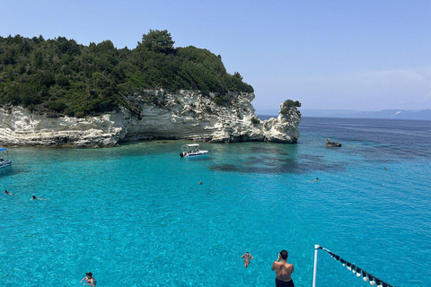 Parga: Iconic Paxos, Antipaxos & Blue Caves Cruise with Swim