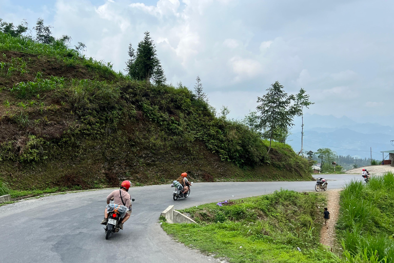 Desde Hanói: Recorrido en coche de 4 días por Ha Giang y vídeo editado