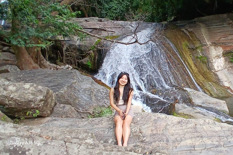 ELLA Lipton Seat Tea Test & Pluck 9Arch, Waterfalls, & Food Lipton's Seat, Little Adam Peak, 9 Arch, Ravana Waterfalls