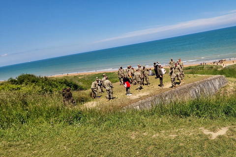 Praias de desembarque na Normandia: Tour particular de um dia saindo de BayeuxCom guia certificado