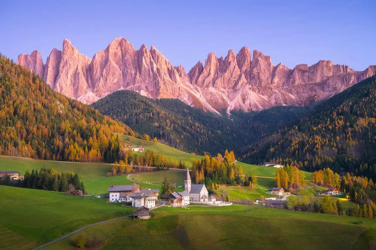 Bozen: Privater geführter Tagestour in die Dolomiten und zum Pragser Wildsee
