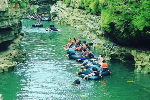 Yogyakarta: Pindul Cave Tubing & Indrayanti Beach Tour