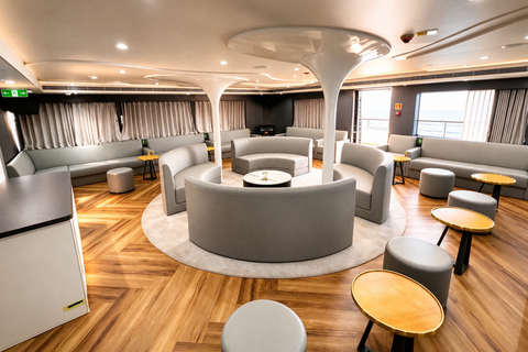 Hong Kong: Victoria Harbour Water Taxi Sightseeing Cruise