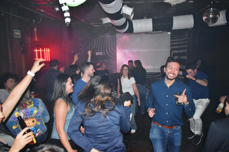 Guided Medellin Pub Crawl