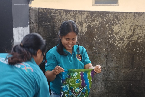 Cours de maître sur le batik avec processus complet