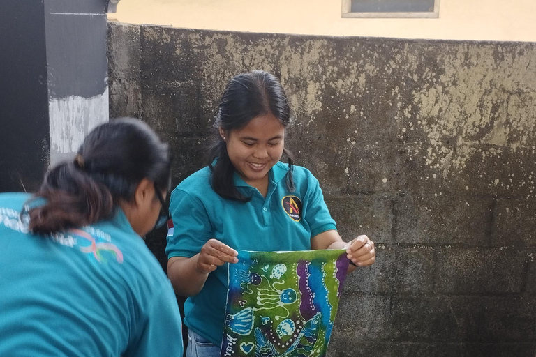 Cours de maître sur le batik avec processus complet