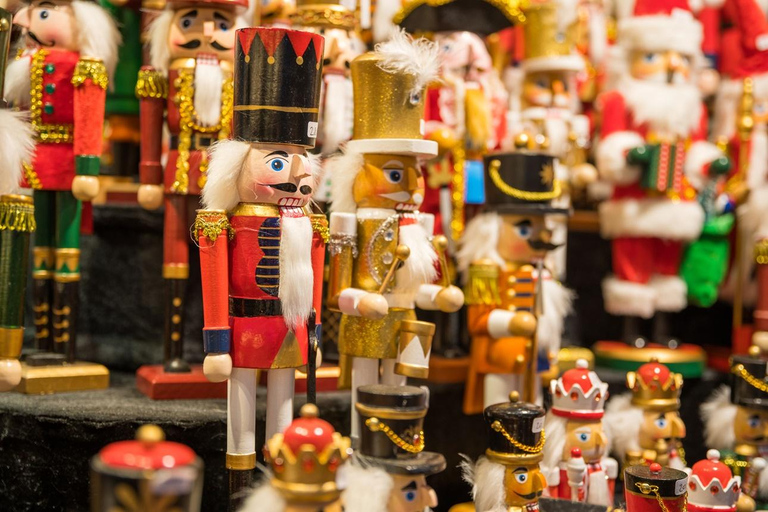 Frankfurt: Advent stroll through Frankfurt's New Old Town English Tour