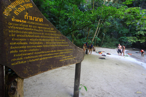 Ko Lanta: 4 Islands and Emerald Cave Day Tour by Speedboat