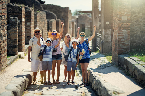 Da Napoli: Tour privato di Pompei, Sorrento e PositanoGuida turistica di Pompei in inglese/spagnolo/italiano (autista inglese)