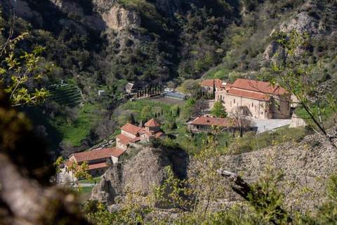 Tbilisi: Shiomgvime Monastery & Limestone Canyon Tour