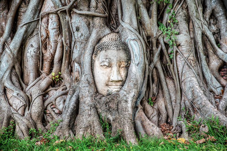 From Bangkok: Ayutthaya & Ayothaya Floating Market Day Trip