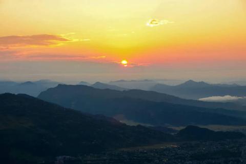 بوخارا: شروق الشمس في سارانجكوت وجولة غروب الشمس في معبد السلام العالميبوخارا: جولة سارانجكوت شروق