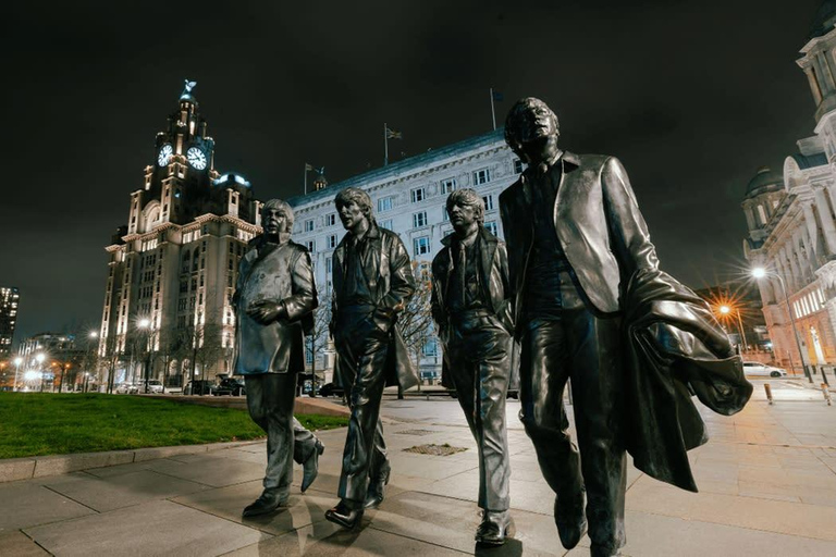 Liverpool: Beatles Now and Then Private Taxi Tour with Guide