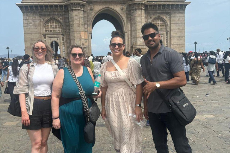 Mumbai: Elephanta Caves, Ferry Ride & Heritage Tour