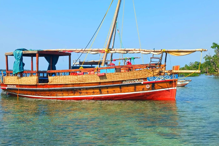 Diani Beach: Wasini Island Dolphin Safari & Snorkeling