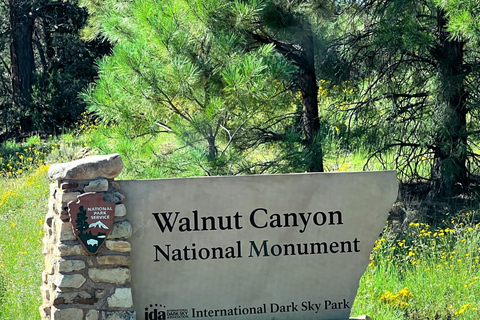 From Scottsdale: Walnut Canyon, Meteor Crater & Winslow Tour