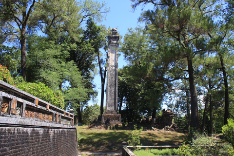 Hue: Perfume River Dragon Boat Cruise Pagoda & Tombs Visit With English Speaking Tour Guide