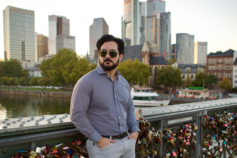 Frankfurt: Photoshoot with professional Photographer