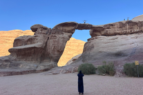 Wadi Rum Jeep Tour – Choose Duration, With or Without Stay 3-Hour Wadi Rum Jeep Tour