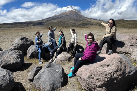 Cotopaxi Vulkaan en Papallacta Hot Springs - In één dagLimpiopungo Lagoon en Papallacta Hot Springs Tour