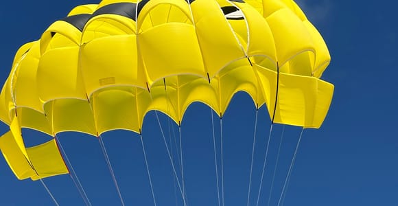 Djerba: Parasailing Experience
