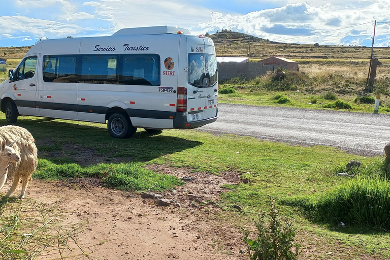 Puno: Transportation from Puno to the airport in private service.