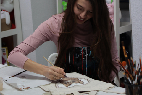 Alicante: Design Your Own Tote Bag Art Workshop